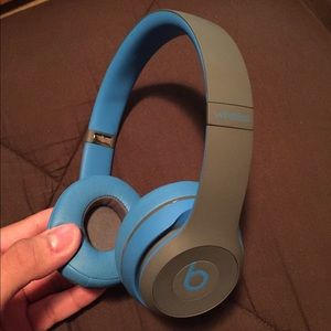 Wireless Beat Solo 2